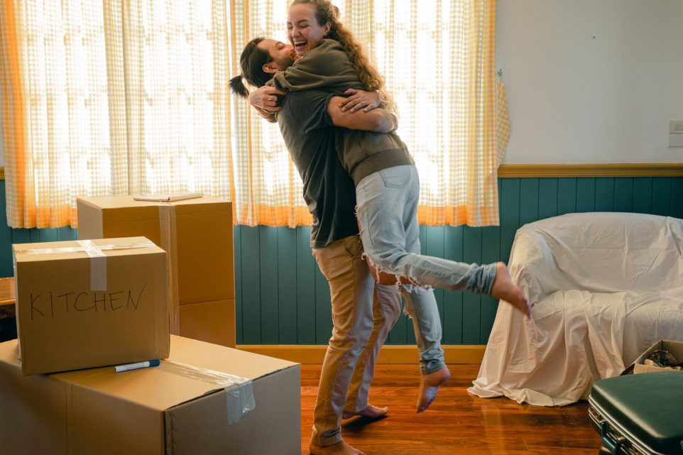 Cleaning for moving in-out